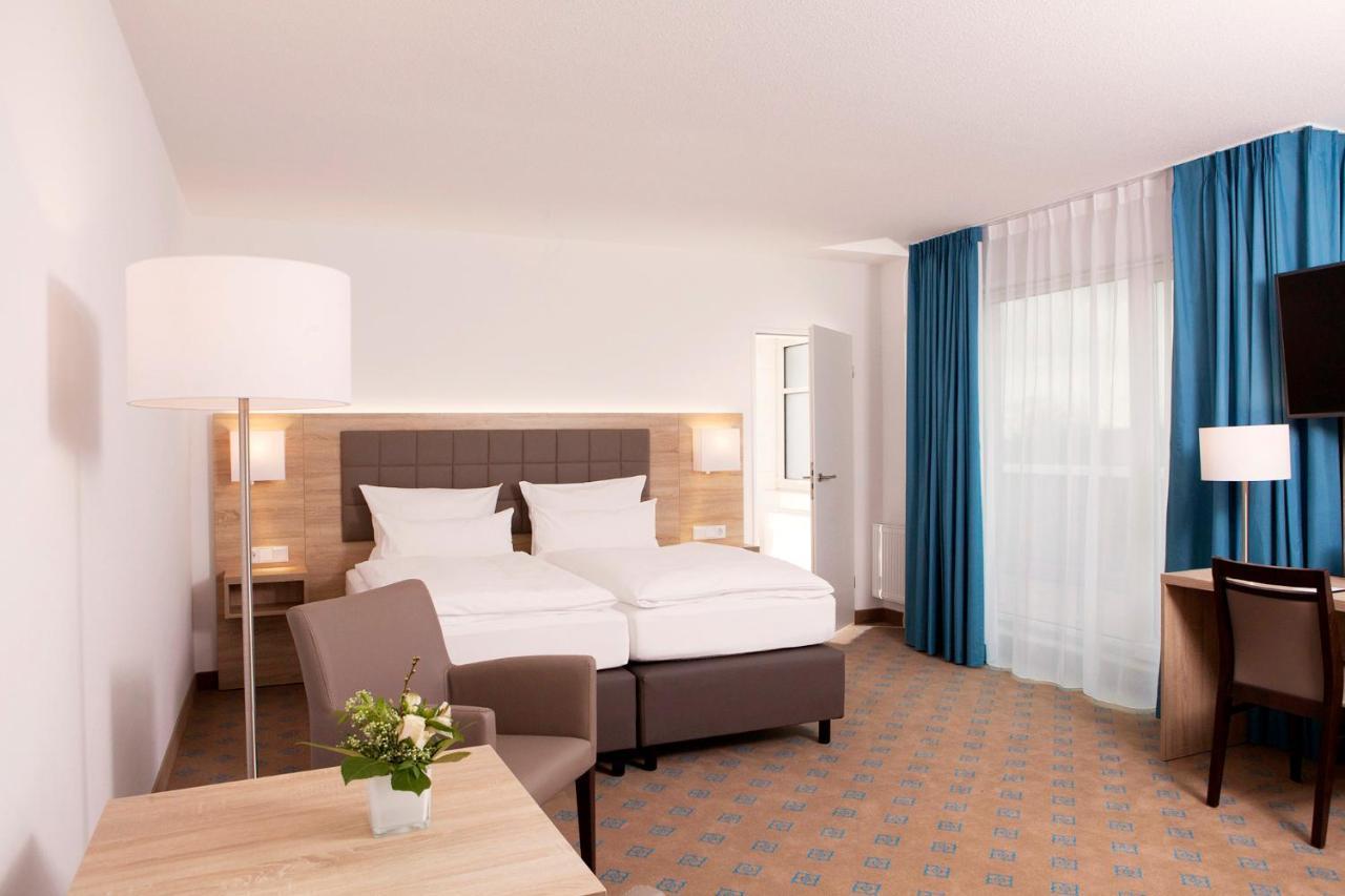 Hotel Frisia Leer Bagian luar foto