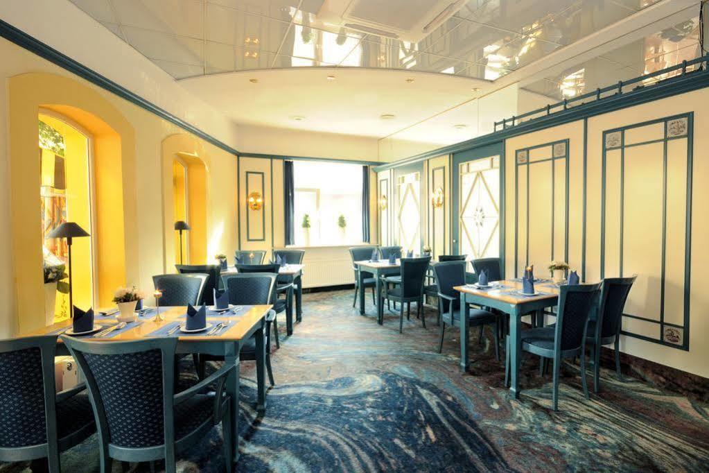 Hotel Frisia Leer Bagian luar foto